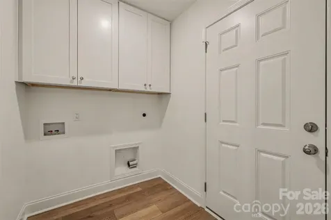 160 Parris Road Blacksburg SC 29702
