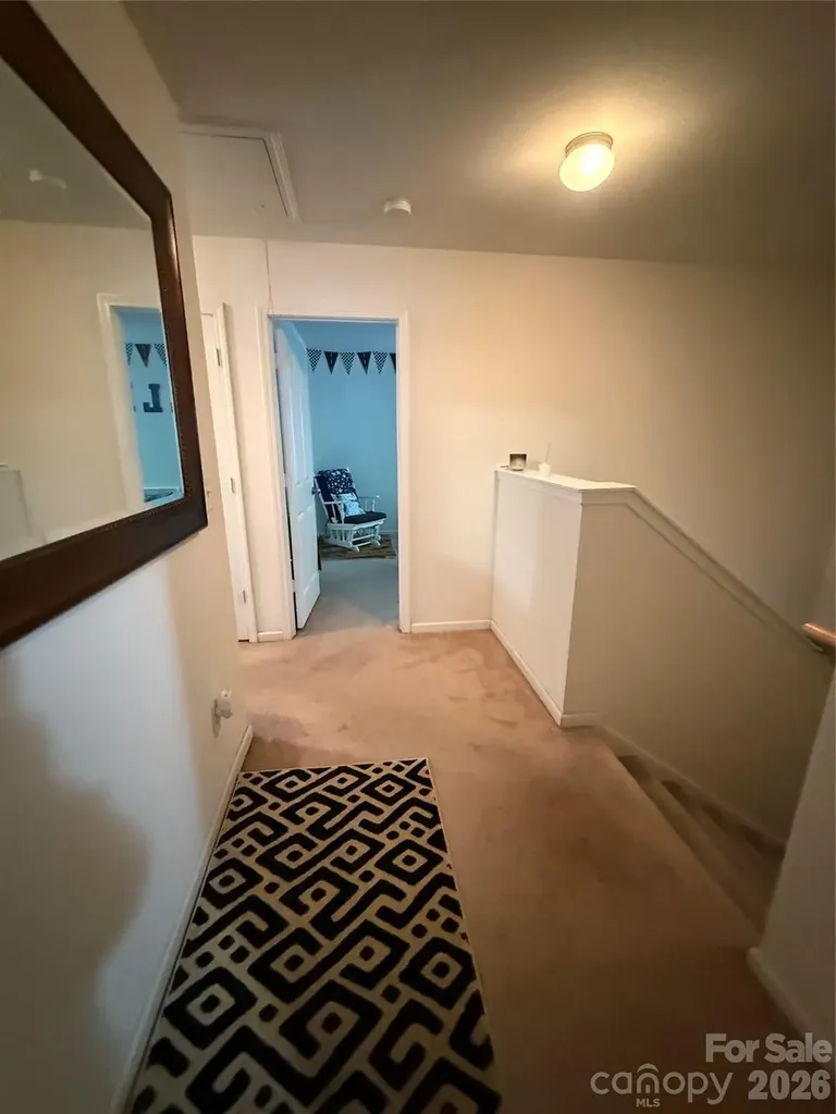 9424 Quilting Bee Lane Charlotte NC 28216