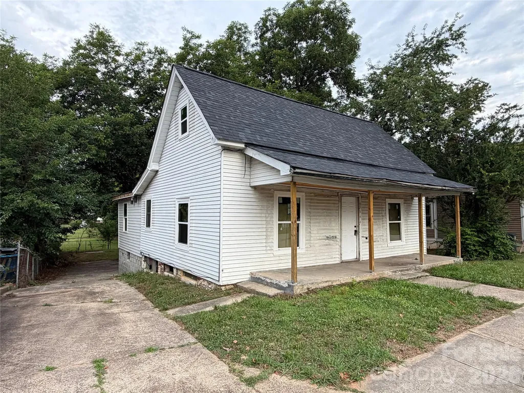305 W Harrison Street Salisbury NC 28144