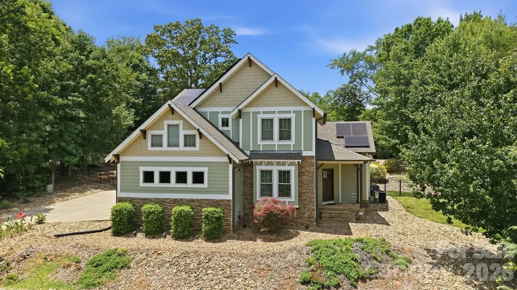 1104 Sawtooth Oak Lane Belmont NC 28012