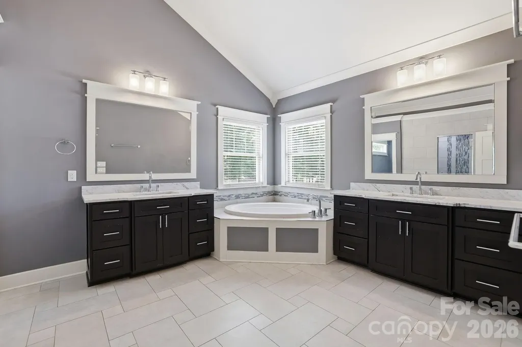 1104 Sawtooth Oak Lane Belmont NC 28012