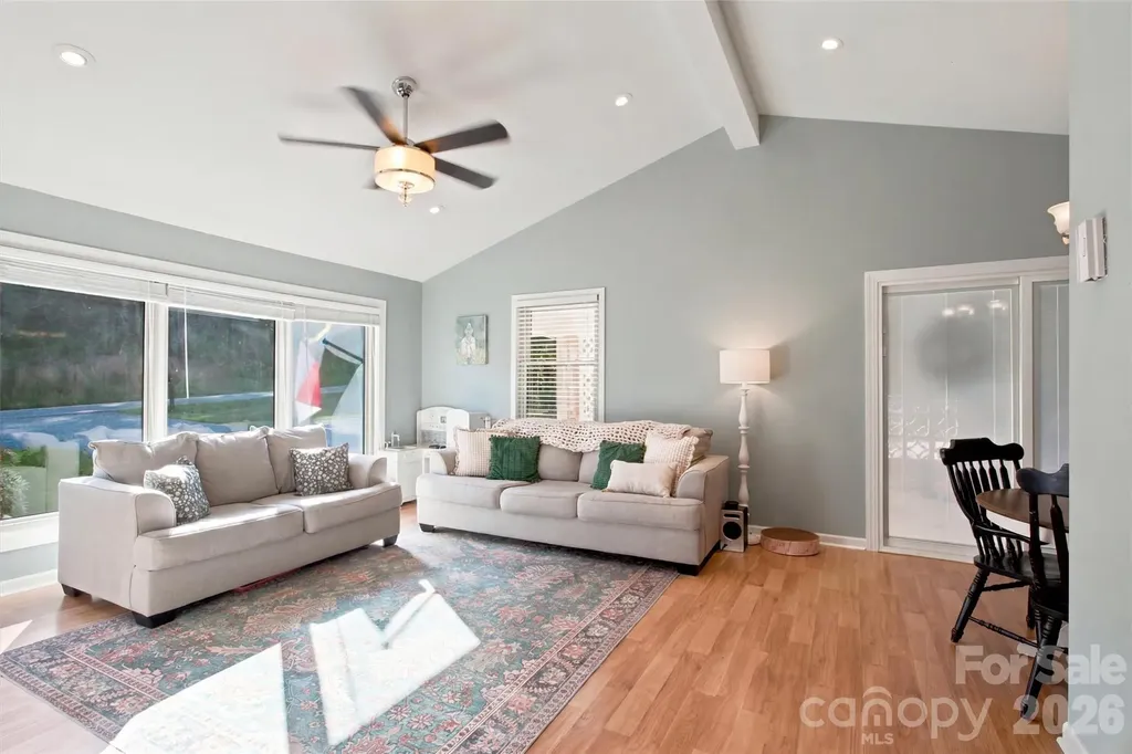 4608 Rainbow Drive Kannapolis NC 28081
