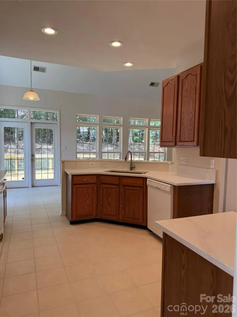 2334 Oberwood Drive Charlotte NC 28078