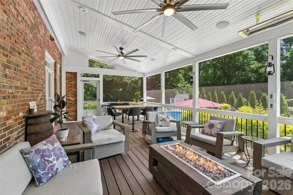 9034 Cambridge Green Drive Charlotte NC 28277