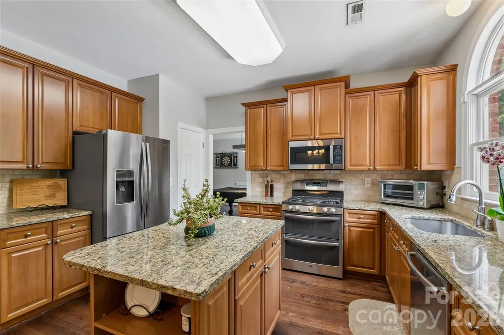 9034 Cambridge Green Drive Charlotte NC 28277