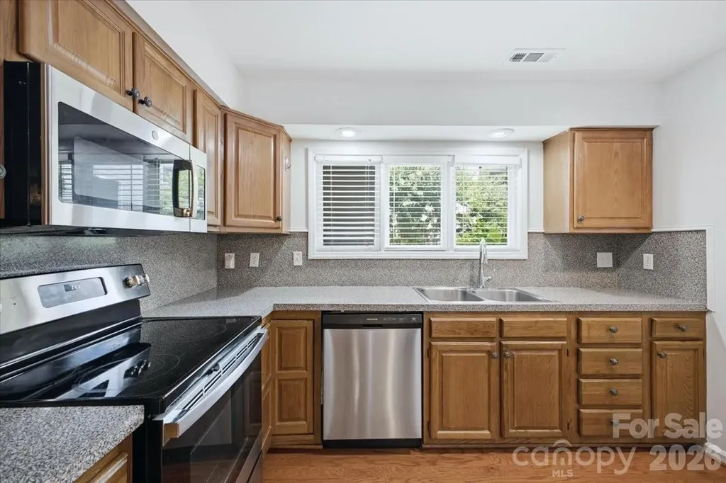 232 Queens Road Charlotte NC 28204