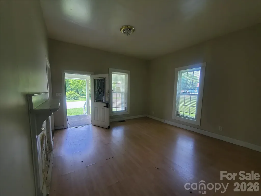 325 Goff Street Charlotte NC 28208