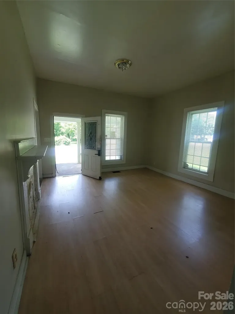 325 Goff Street Charlotte NC 28208