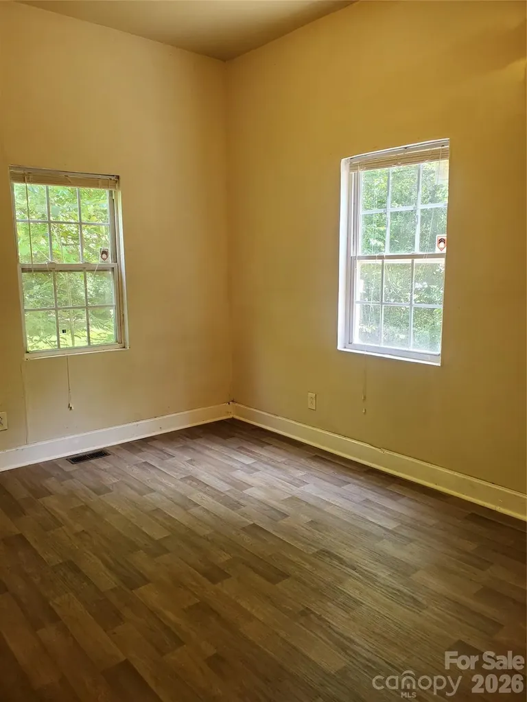 325 Goff Street Charlotte NC 28208