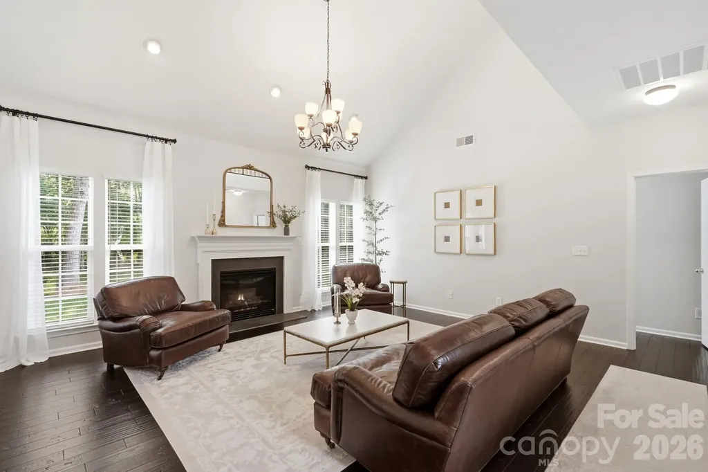 2117 Lord Proprietor Lane Waxhaw NC 28173