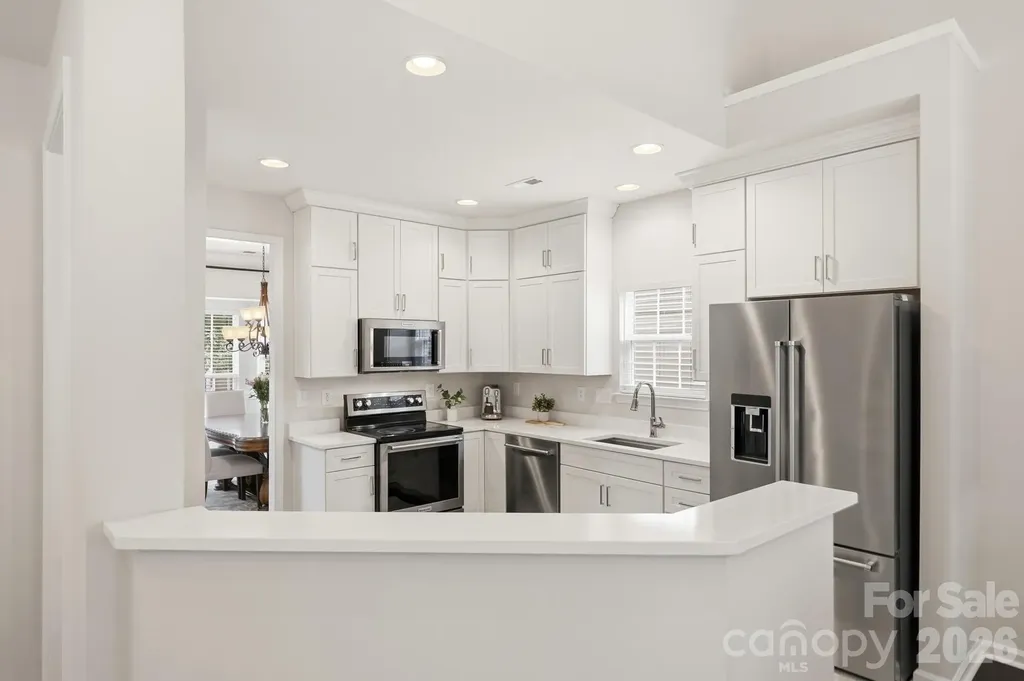 2117 Lord Proprietor Lane Waxhaw NC 28173