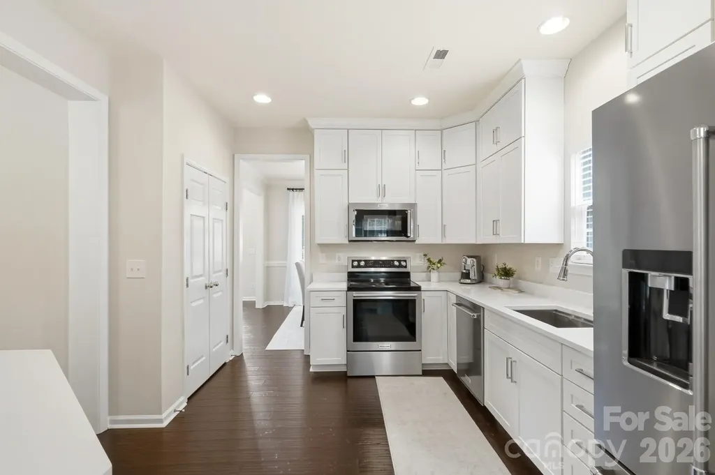 2117 Lord Proprietor Lane Waxhaw NC 28173