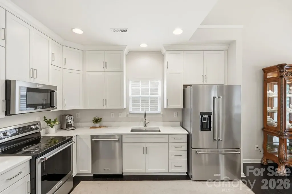 2117 Lord Proprietor Lane Waxhaw NC 28173