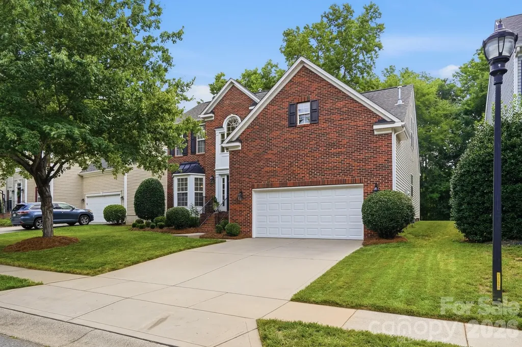 2117 Lord Proprietor Lane Waxhaw NC 28173