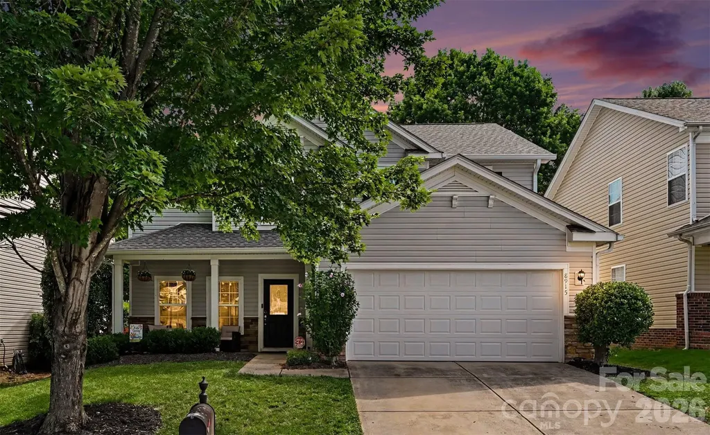 8915 Oransay Way Charlotte NC 28278