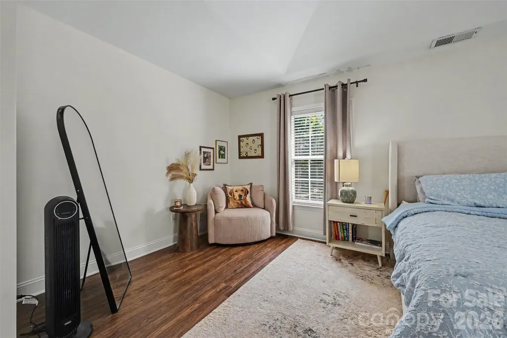 8915 Oransay Way Charlotte NC 28278