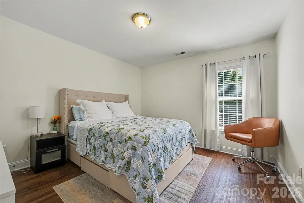 8915 Oransay Way Charlotte NC 28278