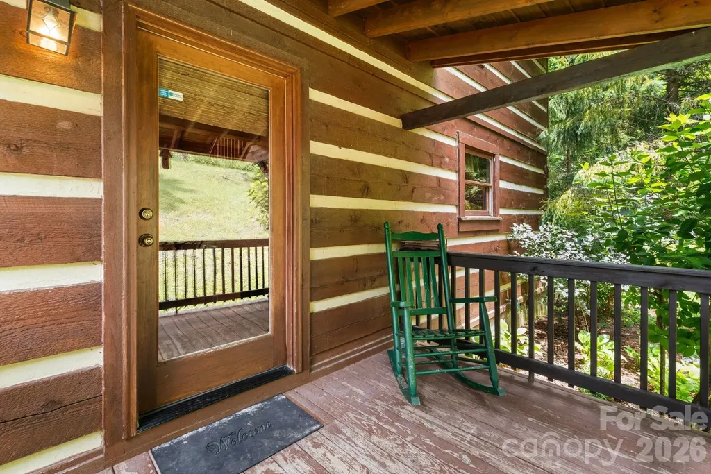 122 Cedar Cove Lane Zionville NC 28698