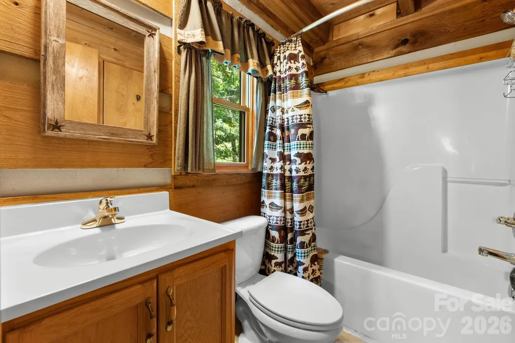122 Cedar Cove Lane Zionville NC 28698