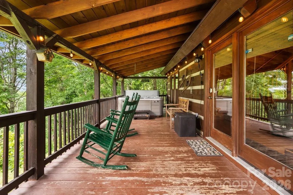 122 Cedar Cove Lane Zionville NC 28698