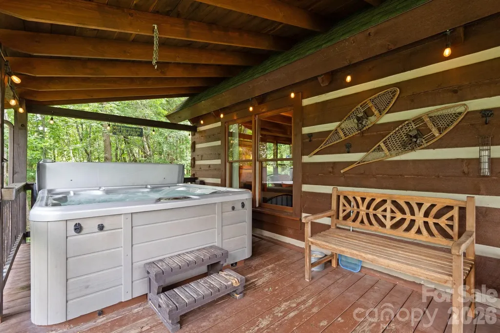 122 Cedar Cove Lane Zionville NC 28698