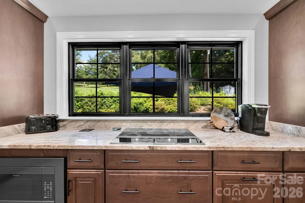 23 Lindsey Loop Road Fletcher NC 28732