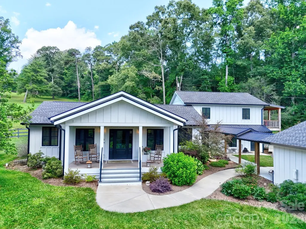 23 Lindsey Loop Road Fletcher NC 28732