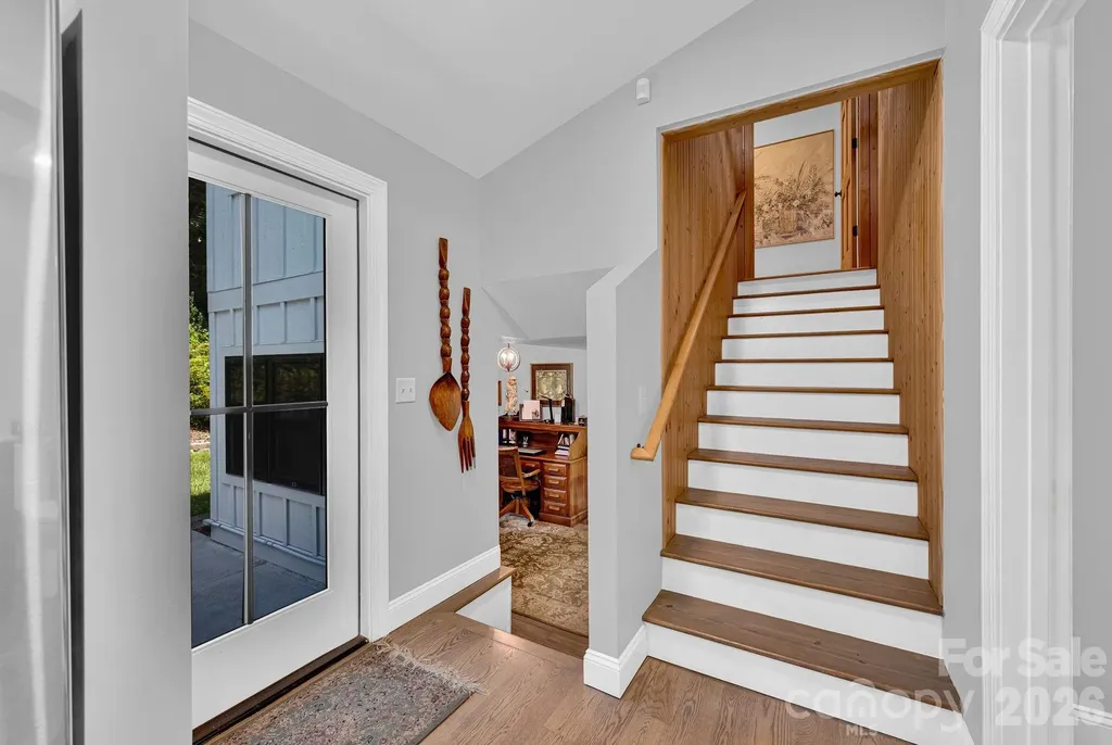 23 Lindsey Loop Road Fletcher NC 28732