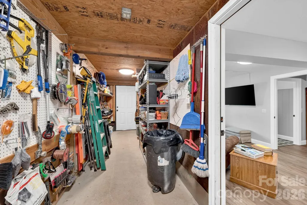 23 Lindsey Loop Road Fletcher NC 28732