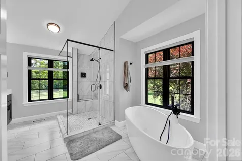 23 Lindsey Loop Road Fletcher NC 28732
