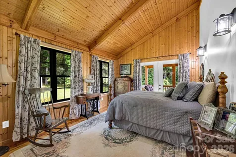 23 Lindsey Loop Road Fletcher NC 28732