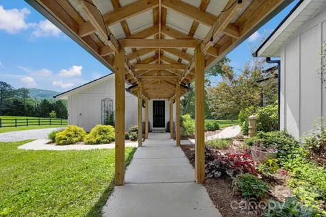 23 Lindsey Loop Road Fletcher NC 28732