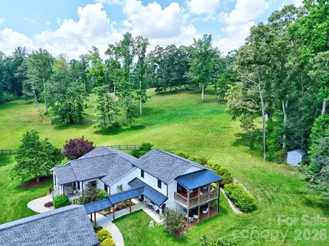 23 Lindsey Loop Road Fletcher NC 28732