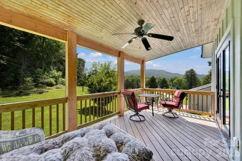23 Lindsey Loop Road Fletcher NC 28732
