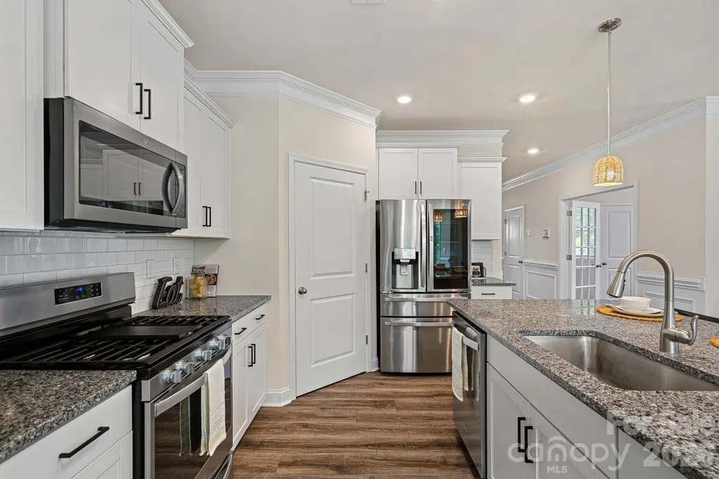 4214 Millstream Road Denver NC 28037