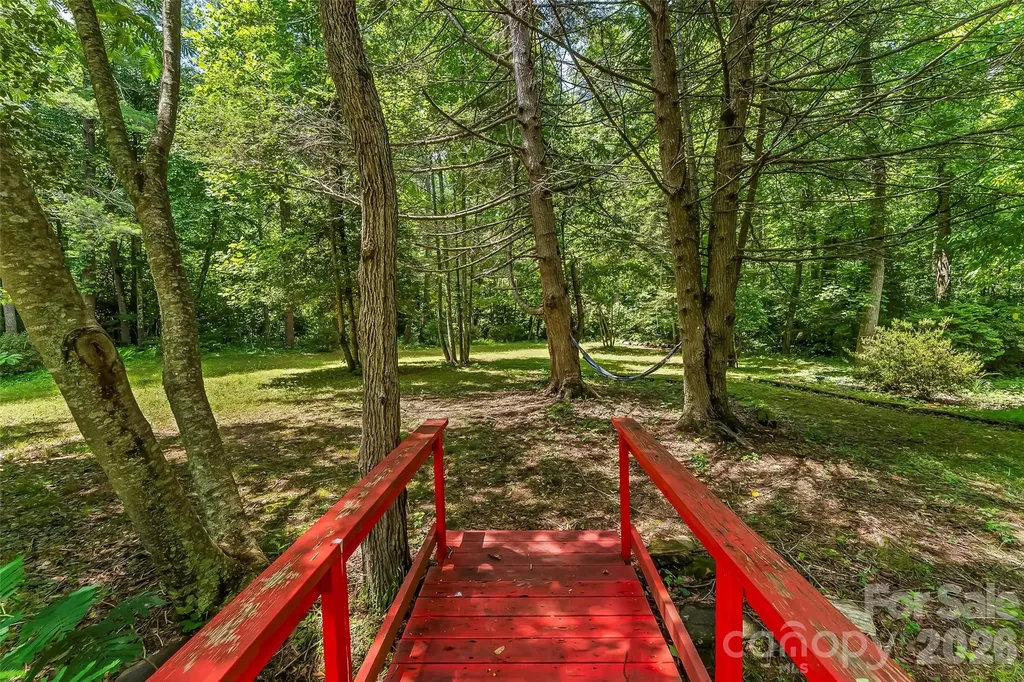 72 Paradise Lane Old Fort NC 28762