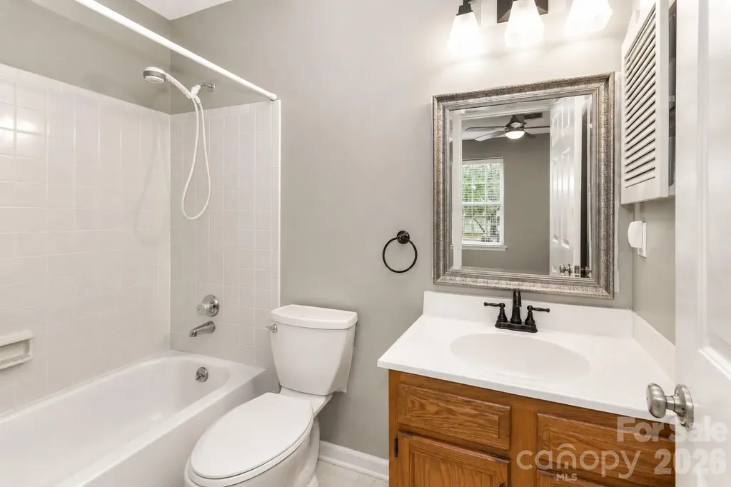 8157 Circle Tree Lane Charlotte NC 28277