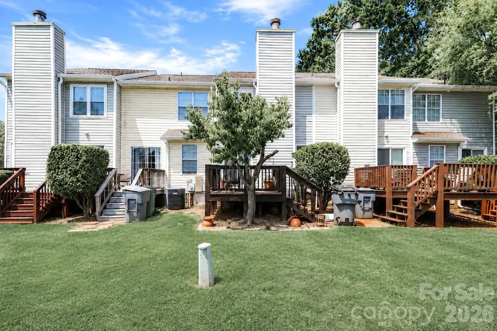 8157 Circle Tree Lane Charlotte NC 28277