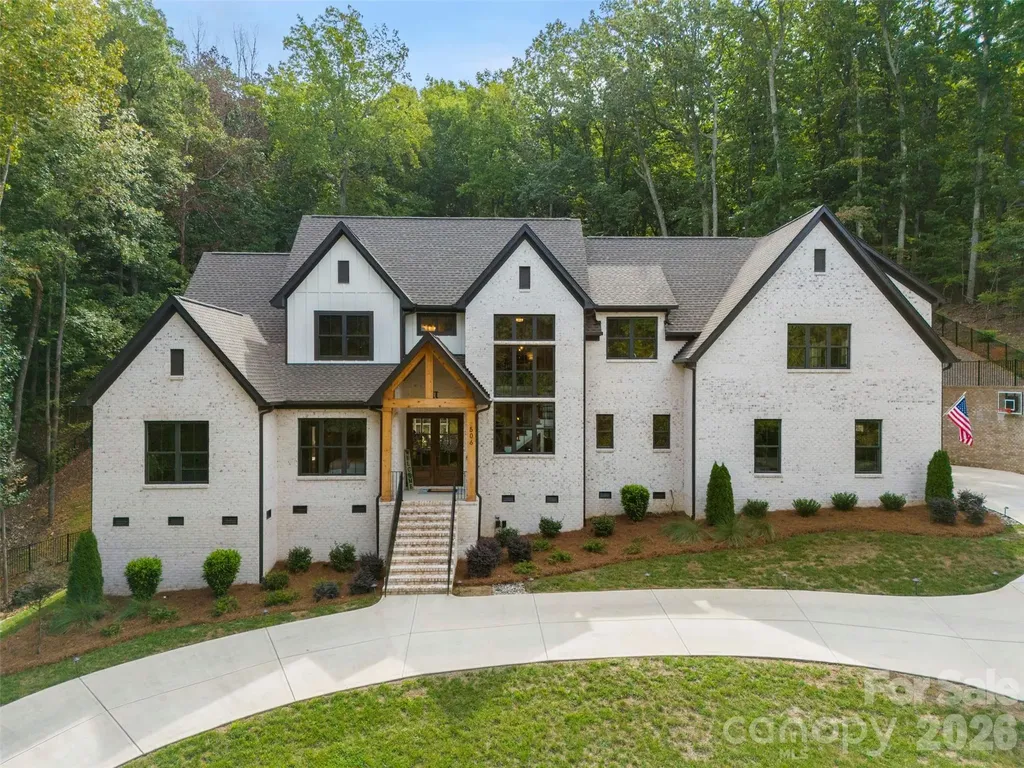 506 Stuart Ridge Cramerton NC 28032