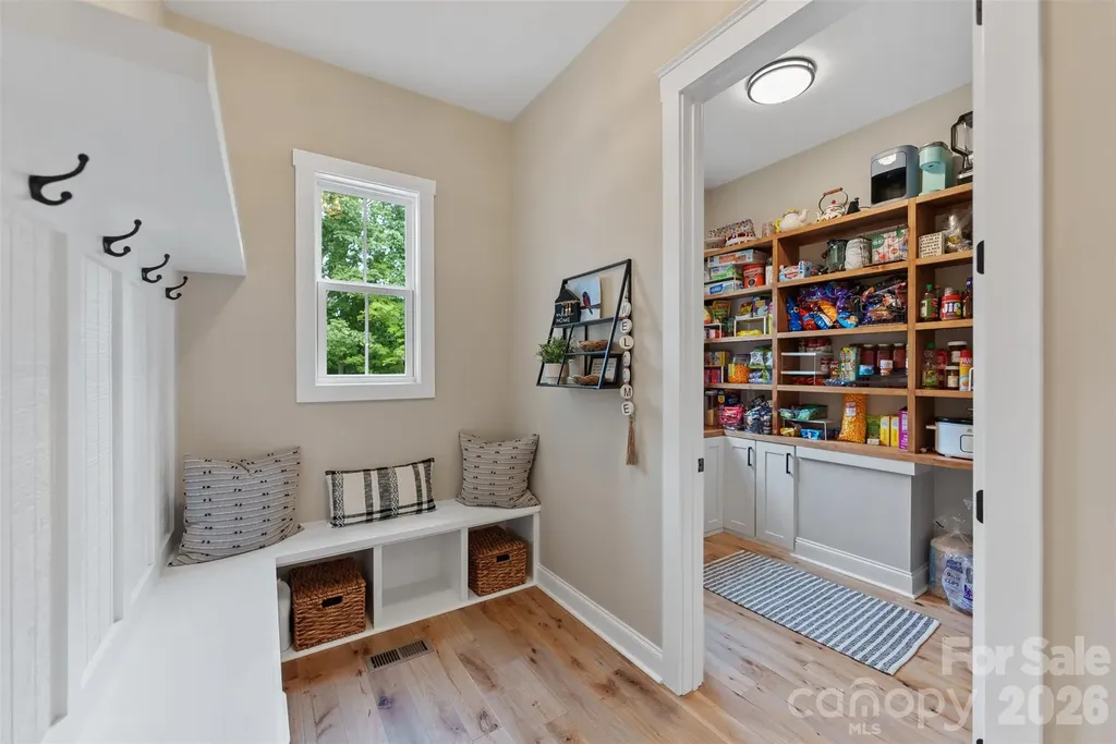 506 Stuart Ridge Cramerton NC 28032