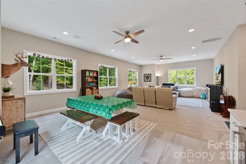 506 Stuart Ridge Cramerton NC 28032
