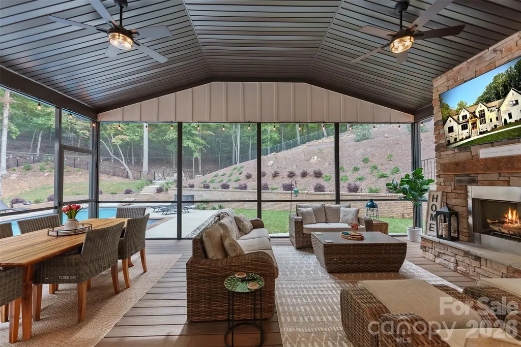 506 Stuart Ridge Cramerton NC 28032
