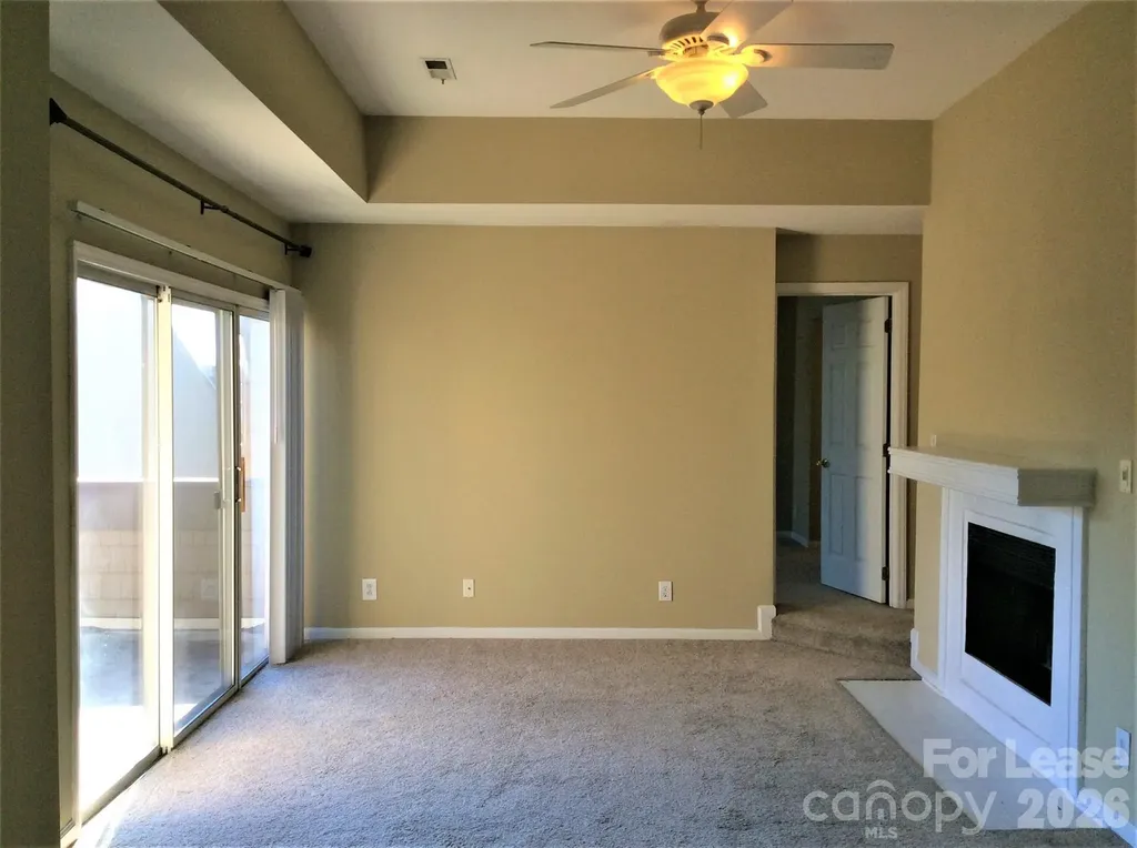 1109 E Morehead Street Charlotte NC 28204