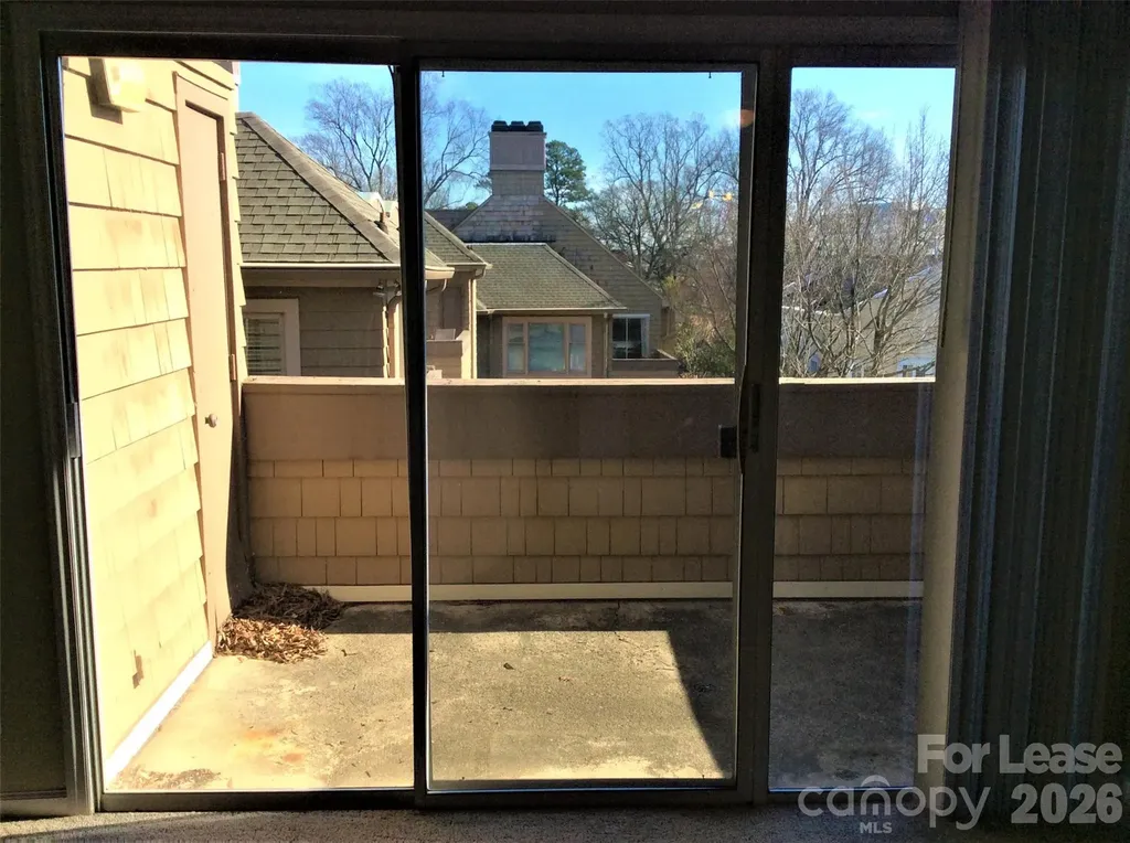 1109 E Morehead Street Charlotte NC 28204