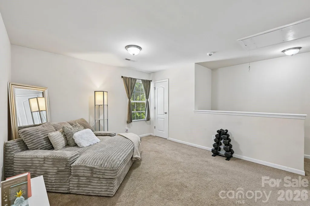 2206 Turtle Point Road Charlotte NC 28262