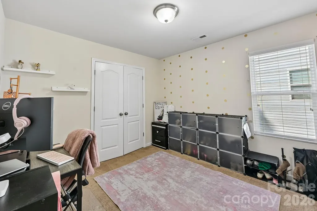 2206 Turtle Point Road Charlotte NC 28262