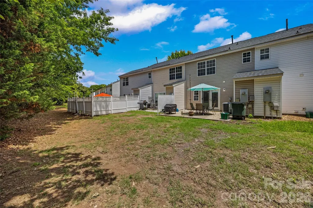 15066 Deshler Court Charlotte NC 28273