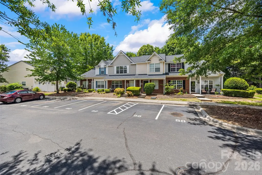 15066 Deshler Court Charlotte NC 28273