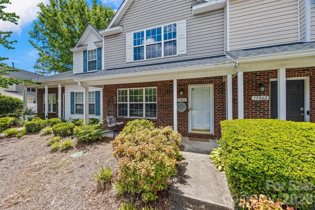15066 Deshler Court Charlotte NC 28273