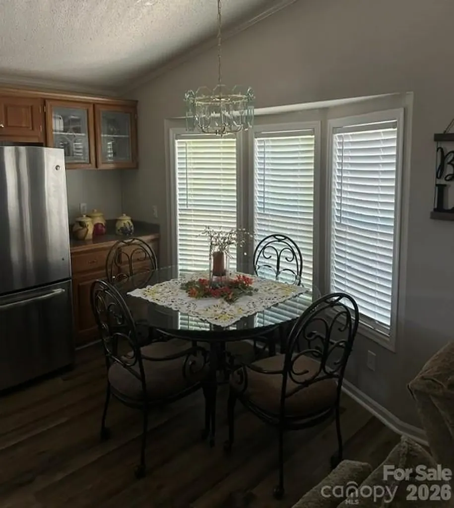 143 Cardinal Drive New London NC 28127